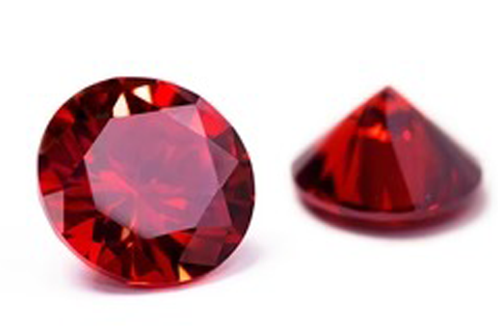 GARNET STONE THE GEM OF FIRE BRILLIANCE Embellished Fine Gem