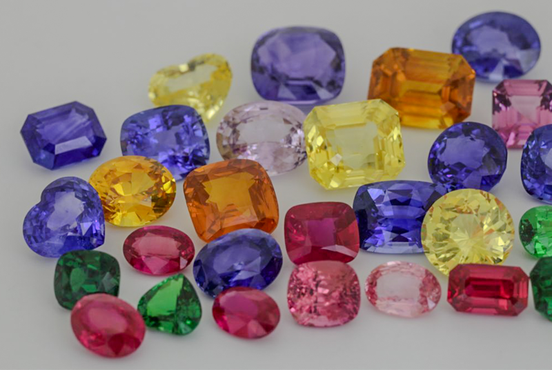 How to Buy an Original Gemstone: A Comprehensive Guide to Gemstone Purchases