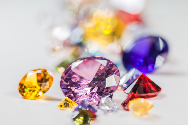 HOW DO YOU TELL IF A GEMSTONE IS REAL?