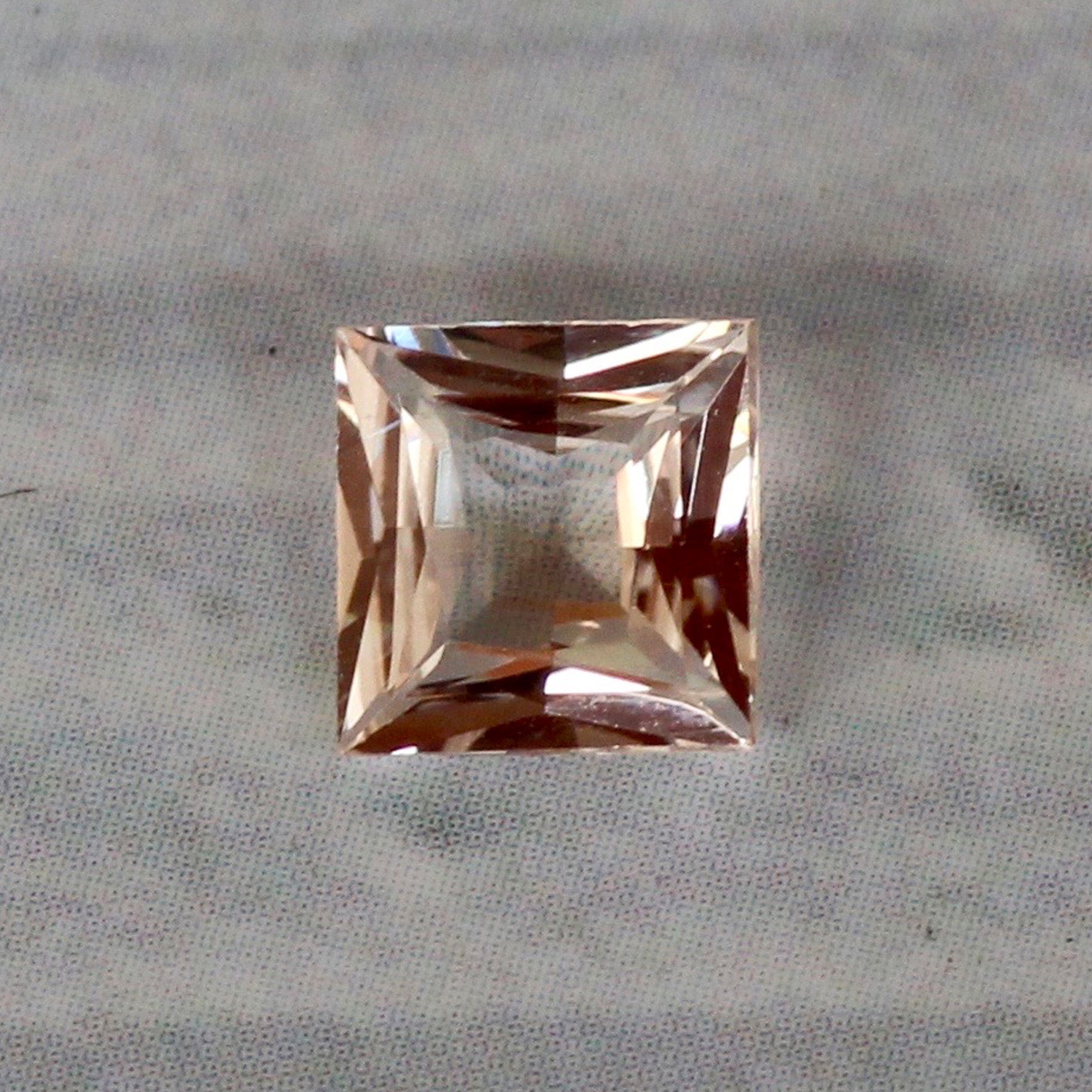 0.77Carat Natural Peach Sapphire Gemstone Princess Cut
