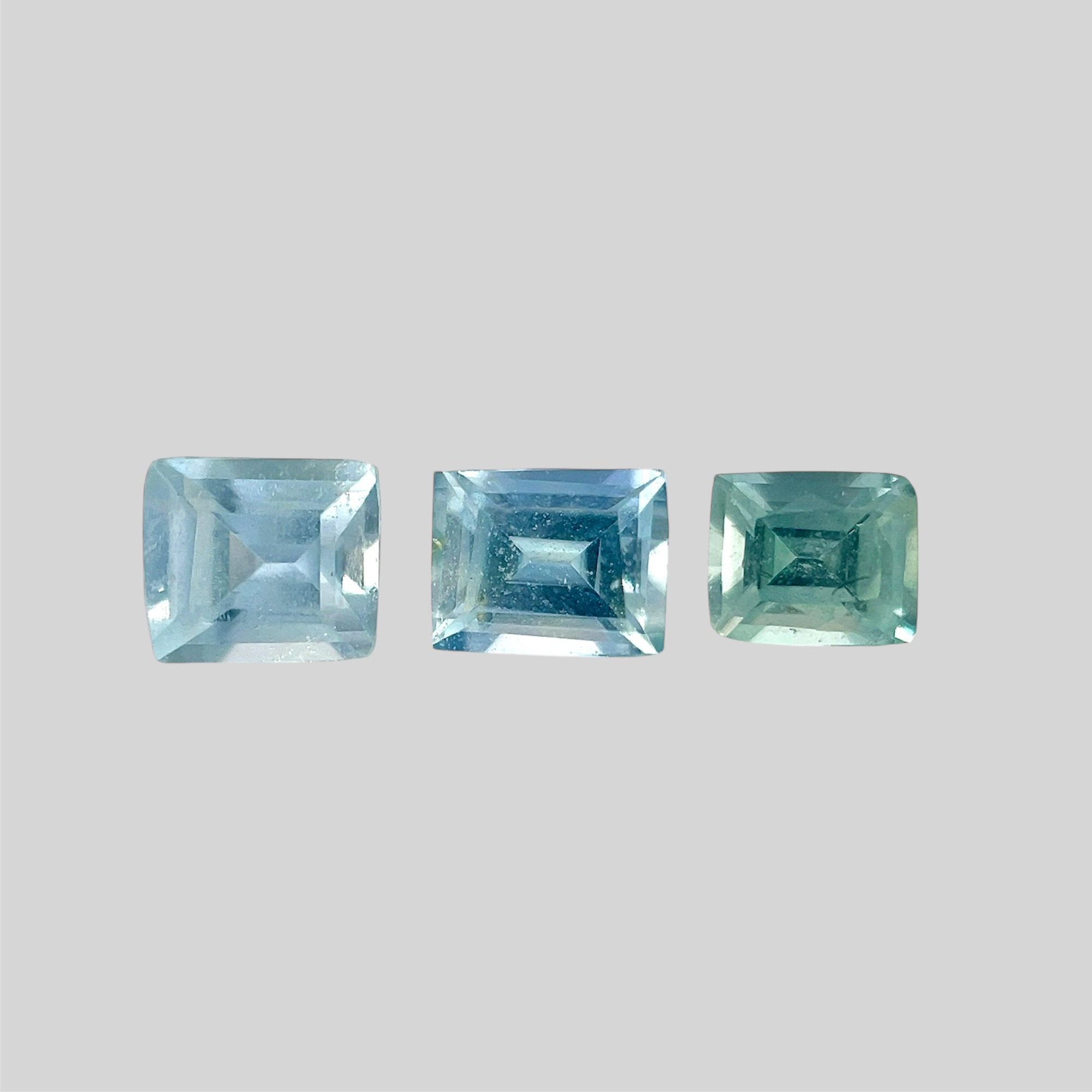 0.90Carats 3Pcs Natural Green Sapphire Gemstone for Sea Green Color 8k Minimalist Ring/Pendant Excellent Cut & Luster | Unheated Loose Stone