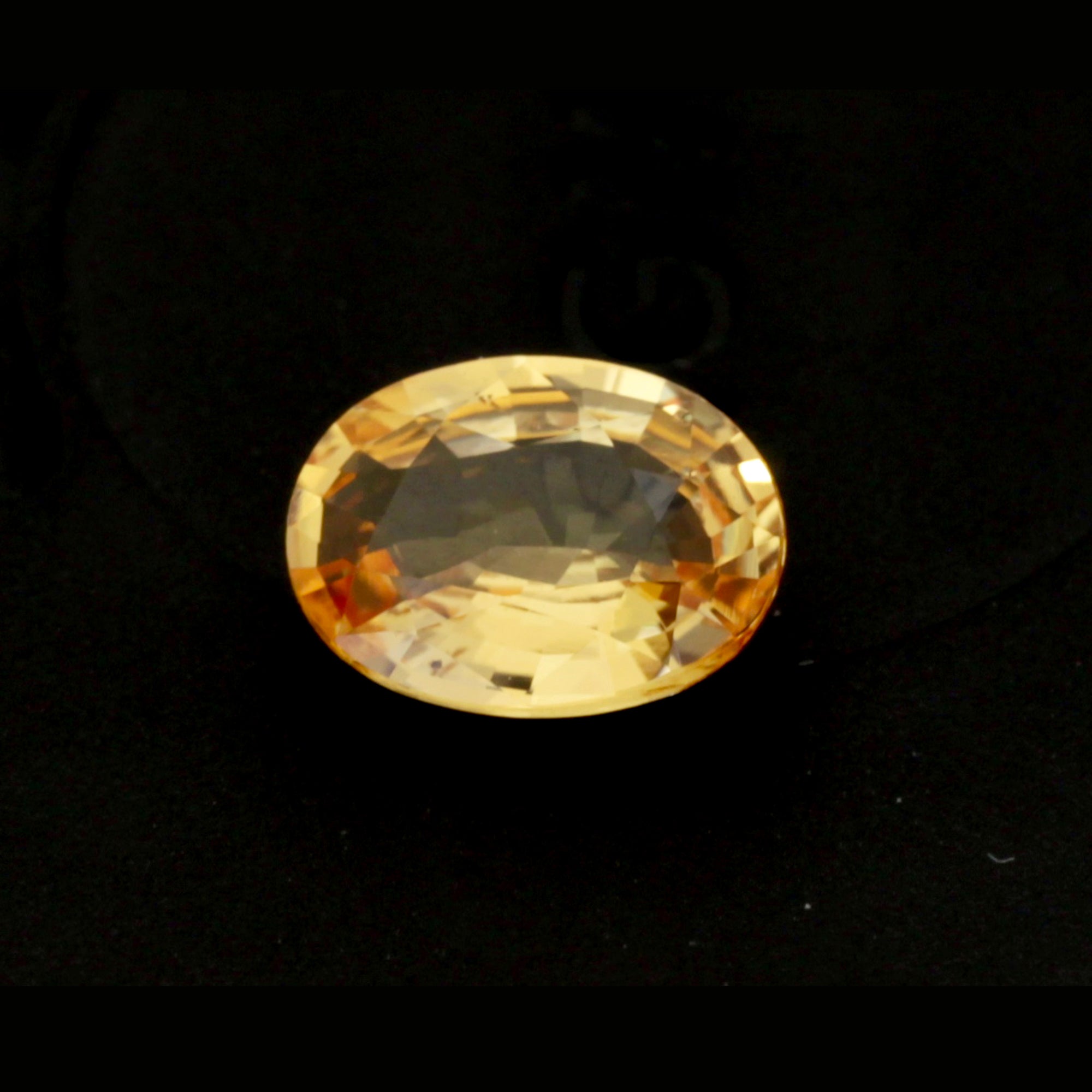 1.42Carat Natural Rare Padparadscha Sapphire King Sapphire Gemstone Oval Cut With Excellent Color and Luster | Unheated Loose Stone