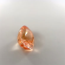 Premium padparadscha sapphire for fine jewelry settings