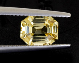 2.55Carat Natural Yellow Sapphire Emerald Cut Vivid Yellow Brilliant Luster Excellent Cutting | Unheated Loose Stone