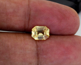 2.55Carat Natural Yellow Sapphire Emerald Cut Vivid Yellow Brilliant Luster Excellent Cutting | Unheated Loose Stone